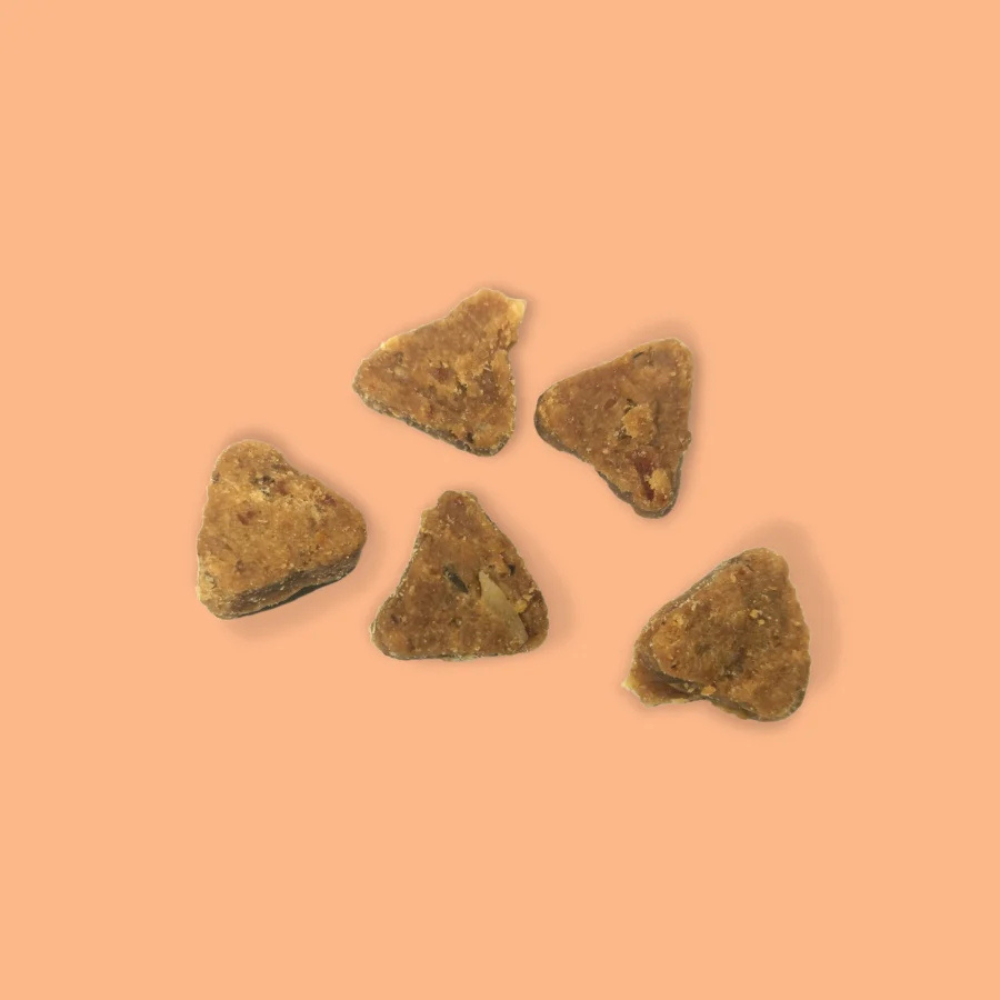 Beispielinhalt Fleisch Leckerli für Katzen - Heut' ganz Chickimicki - Tales & Tails