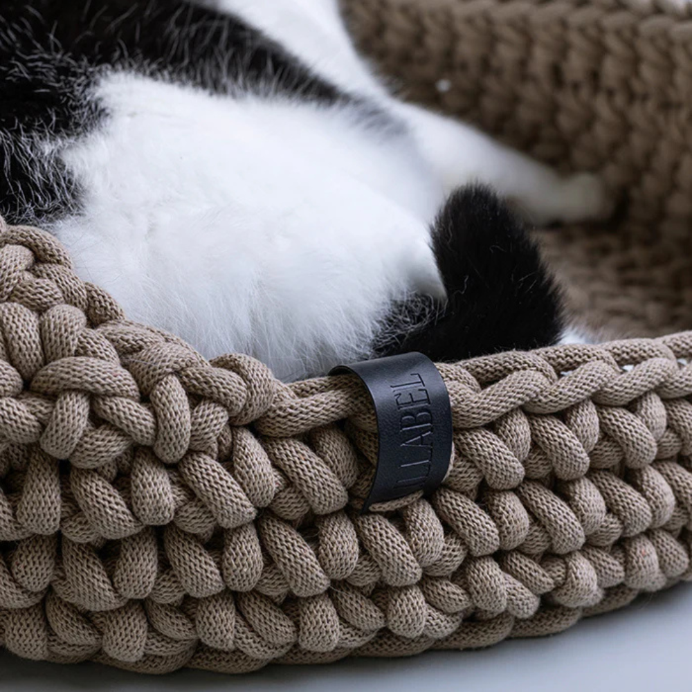 Leder Patch Katzenbett aus recycelter Baumwolle Beige - Lillabel